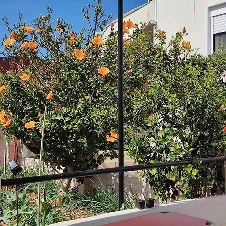 بيت للعطل Mant's House أنِساراس